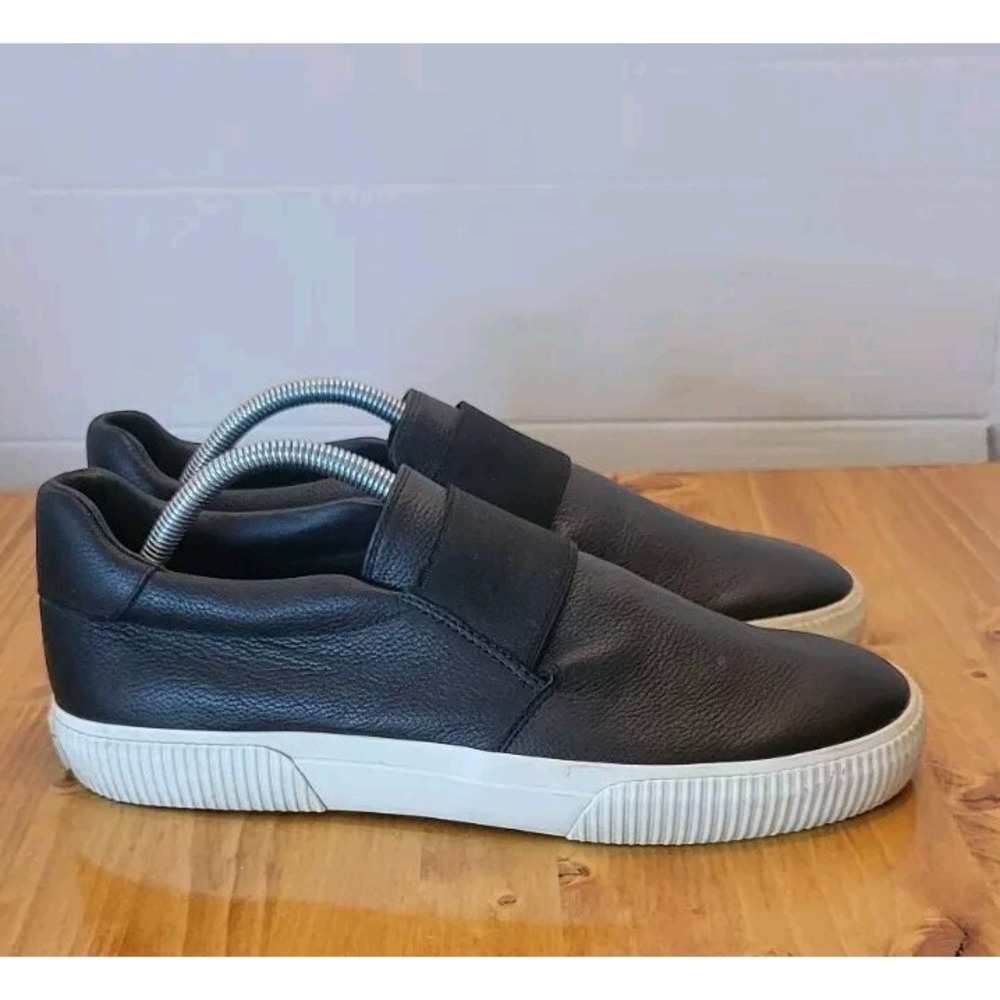 Vince Kirkland Women's Slip On Sneakers Shoes Size EU 39.5 US 9.5 Leather Black - Picture 2 of 11